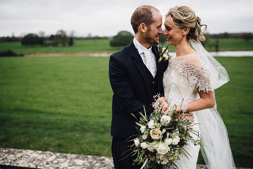 notley-abbey-wedding-24