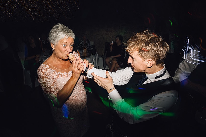 notley-abbey-wedding-58