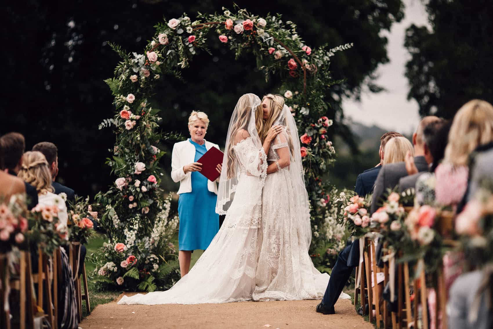 yolan cris wedding gowns